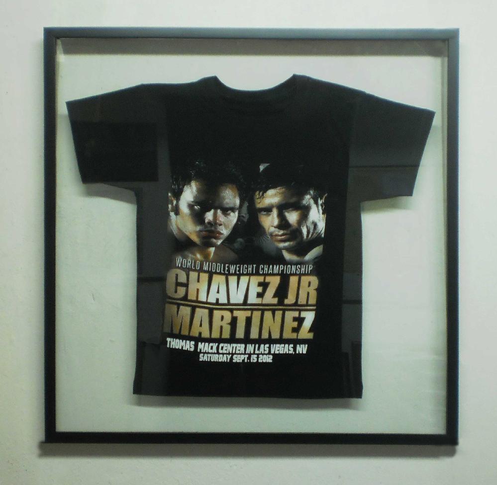 Enmarcado remera Maravilla martinez